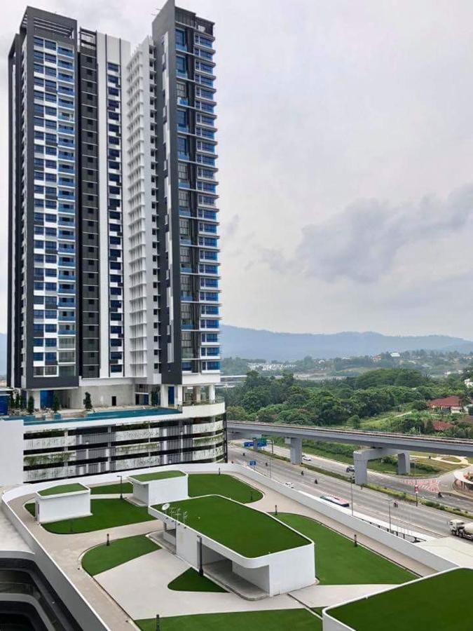 Dsara Big Cinema Netflix Projector Next Sb Hospital Apartment Sungai Buloh Exterior photo