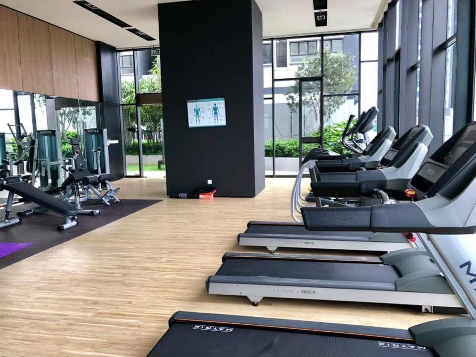 Dsara Big Cinema Netflix Projector Next Sb Hospital Apartment Sungai Buloh Exterior photo